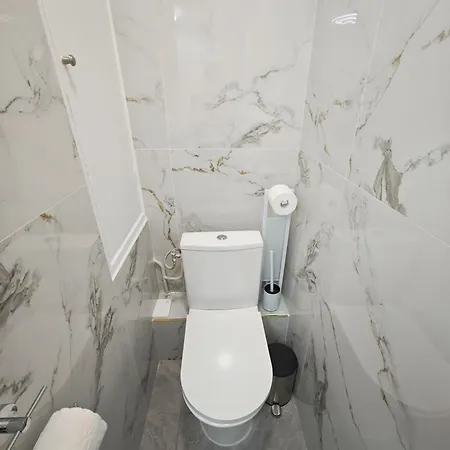 Arc De Triomphe 2 Min Walk Elegant