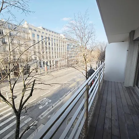 Arc De Triomphe 2 Min Walk Elegant דירה פריז